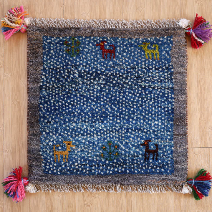 ギャッベ座布団　約40×40cm　イラン産・手織り