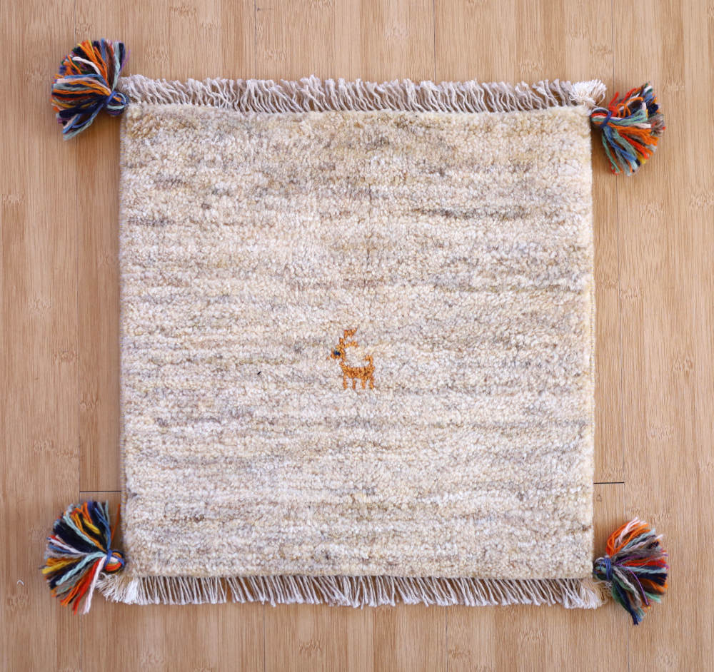 ギャッベ座布団cz21684の全体像