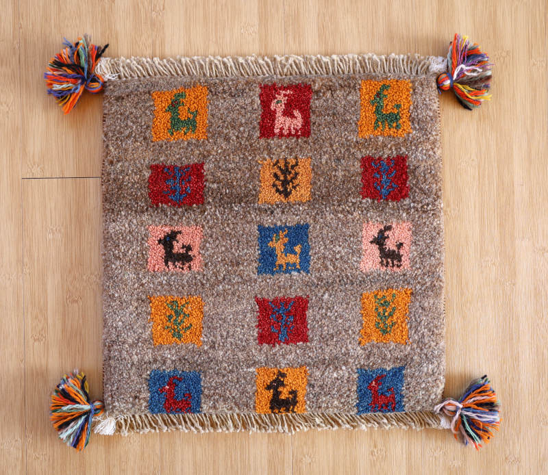 ギャッベ座布団cz21693の全体像