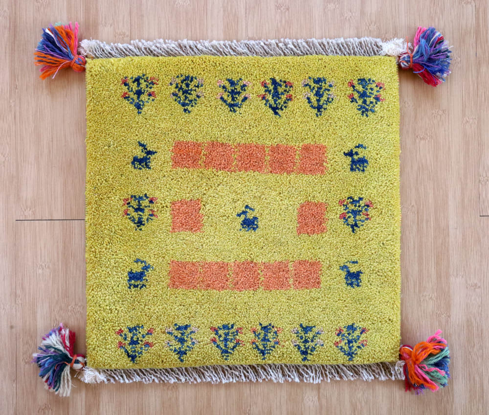 ギャッベ座布団cz21698の全体像