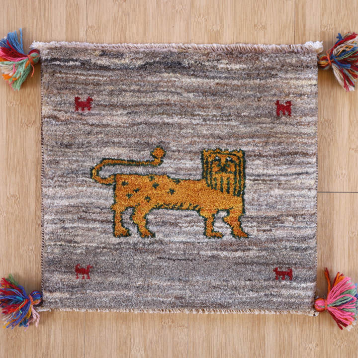 ギャッベ座布団　約40×40cm　イラン産・手織り