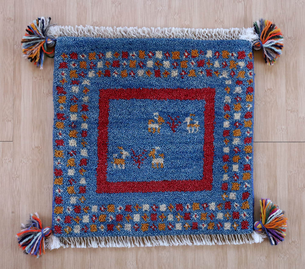 ギャッベ座布団cz21708の全体像