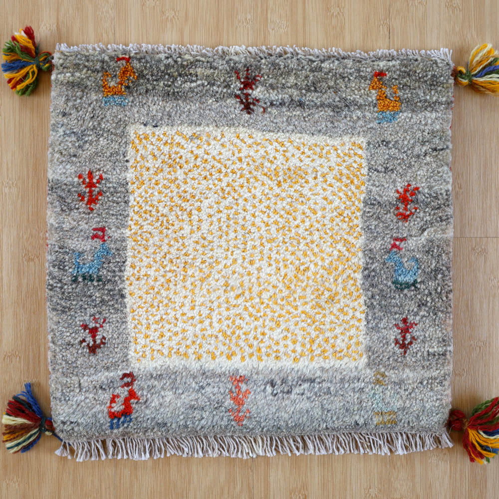 ギャッベ座布団　約40×40cm　グレー×アイボリー　イラン産・手織り