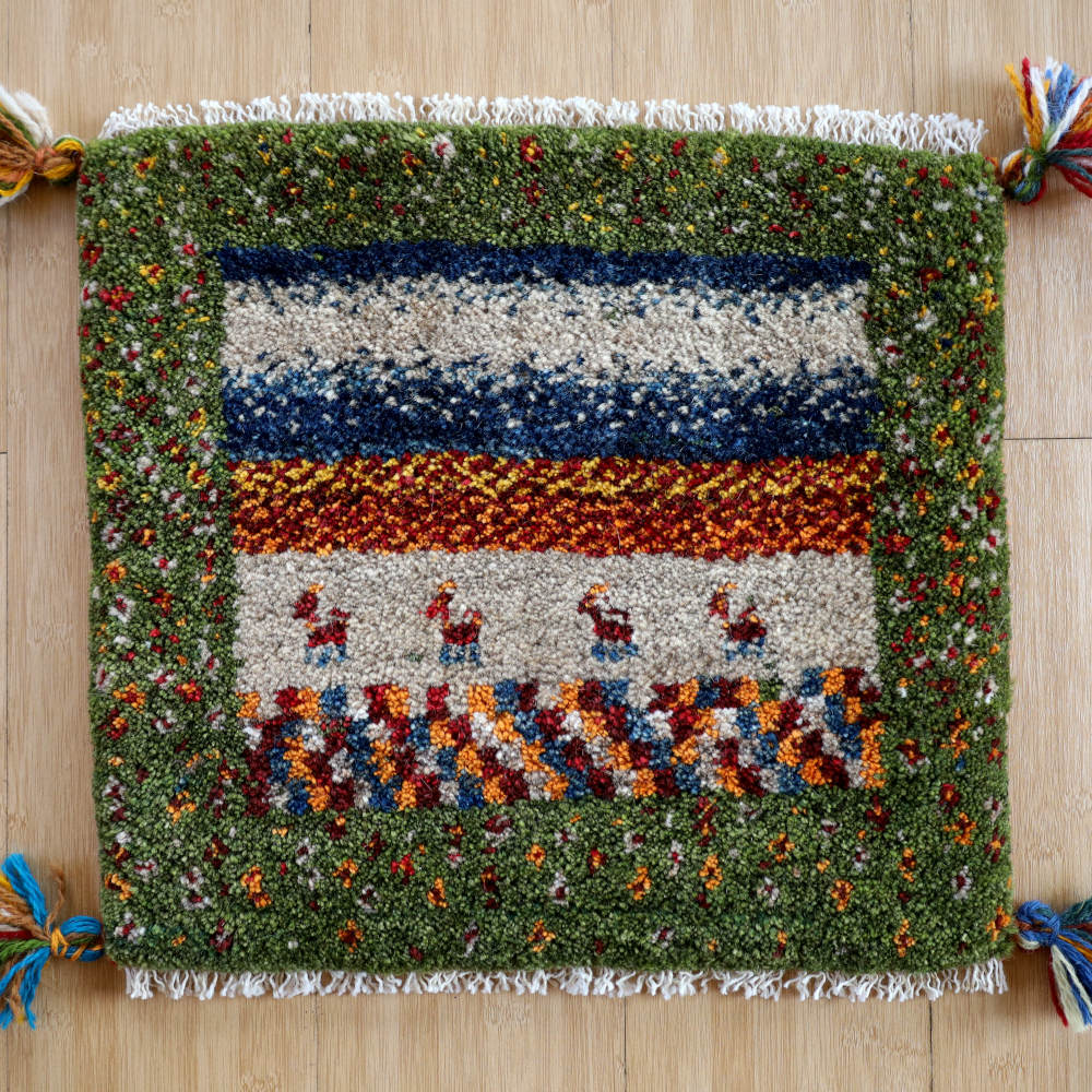 ギャッベ座布団　約40×40cm　緑×縞　イラン産・手織り